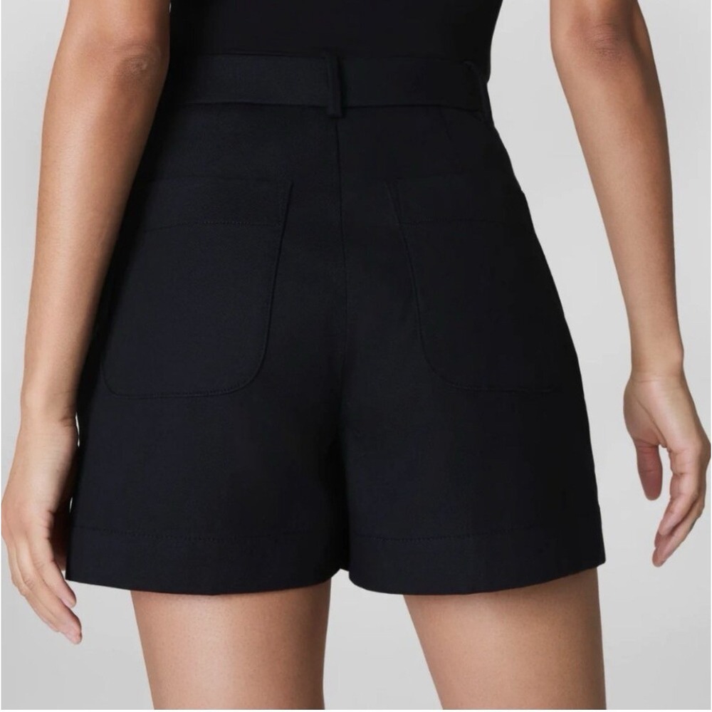 SPANX super Smooth Stretch Twill Shorts In Black Sz XS NWT - Picture 3 of 9